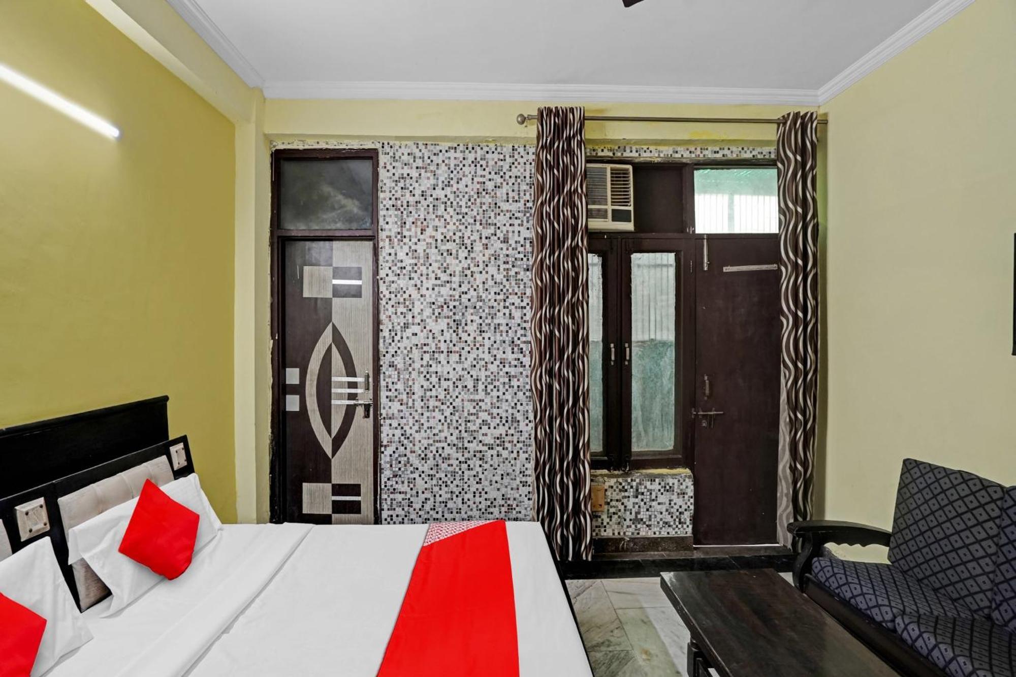 Hotel O Park View Noida Exteriör bild